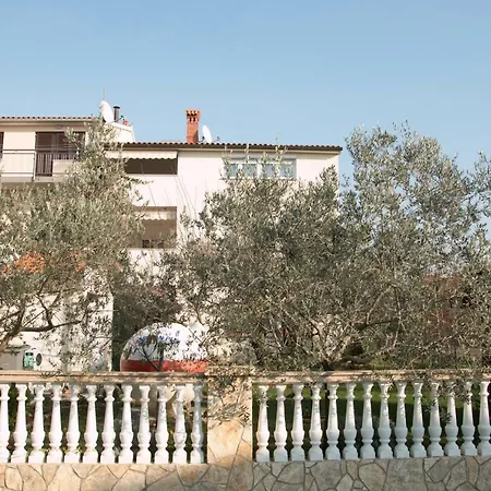 Filip Apartment *